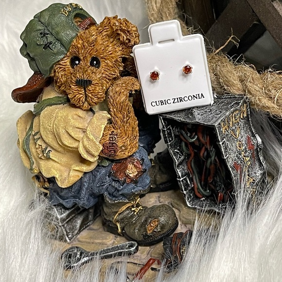 Jewelry - ❤️ CZ Earrings 3mm